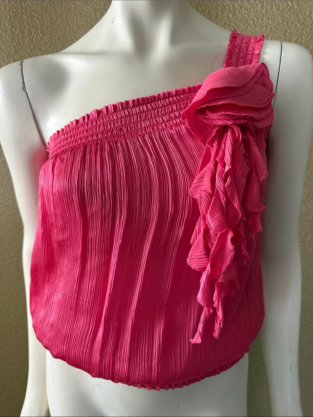 bebe One-Shoulder Pink Ruffle Pleated Top